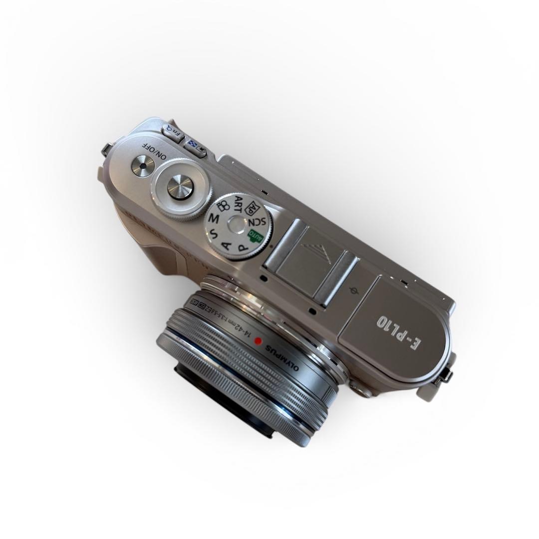 【美品】OLYMPUS PEN E-PL10 （オリンパス）ミラーレス一眼カメラ