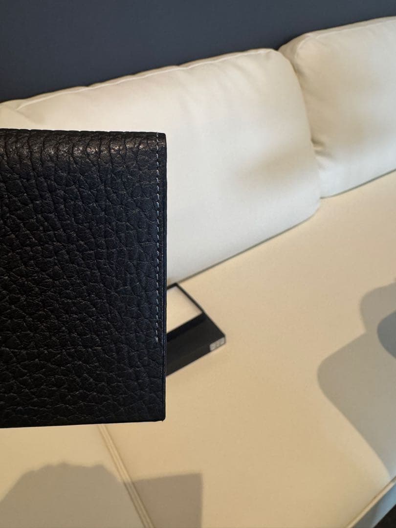 BURBERRY ブラックレザー 長財布