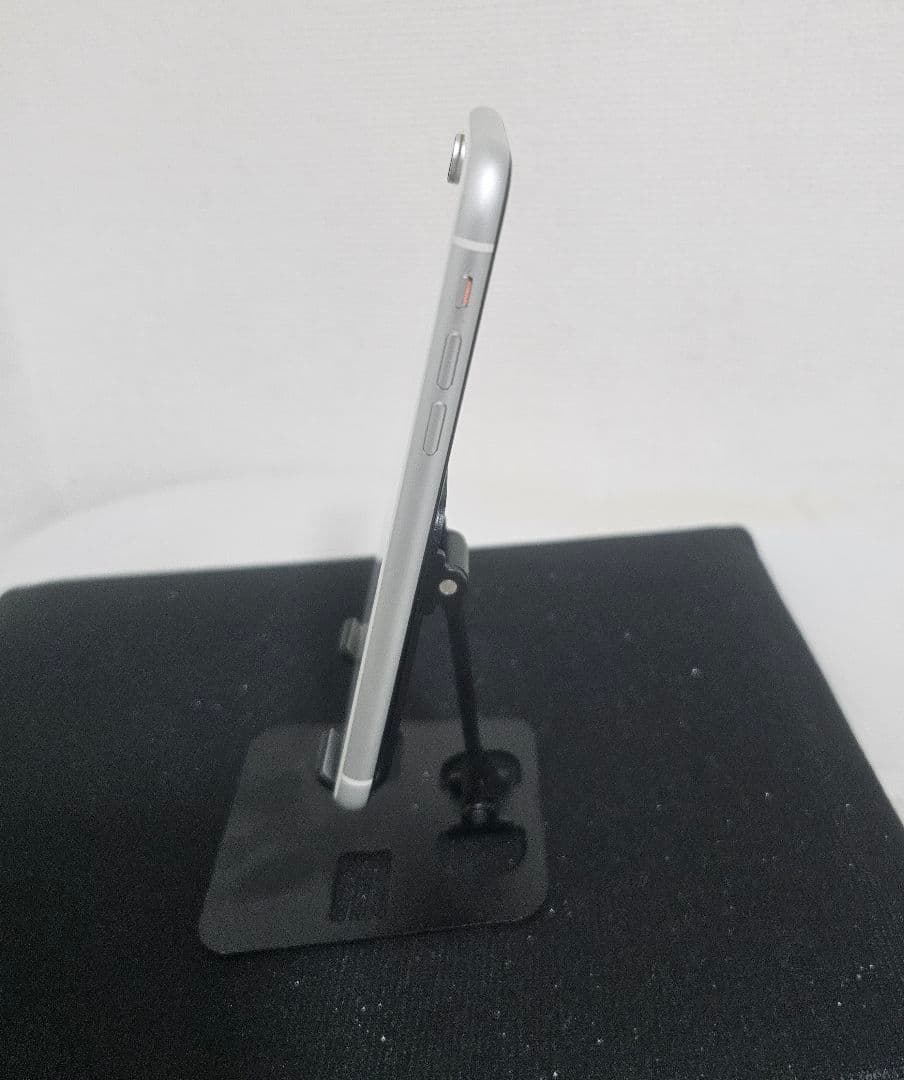 Apple iPhone Xr 64GB ホワイト SIMフリー