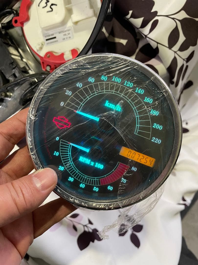 ハーレー　ソフテイル　ロードキング　純正コンビネーションメーター