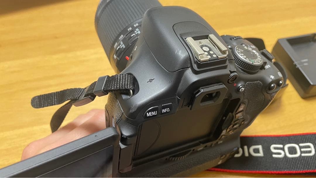 値下げ✨Canon一眼レフ eos kiss x5 レンズバッテリーセット