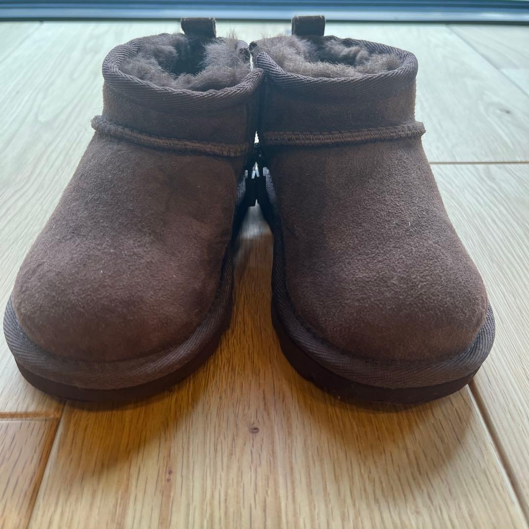 本日お値下げ【新品未使用】UGG Classic Ultra Mini 16㎝