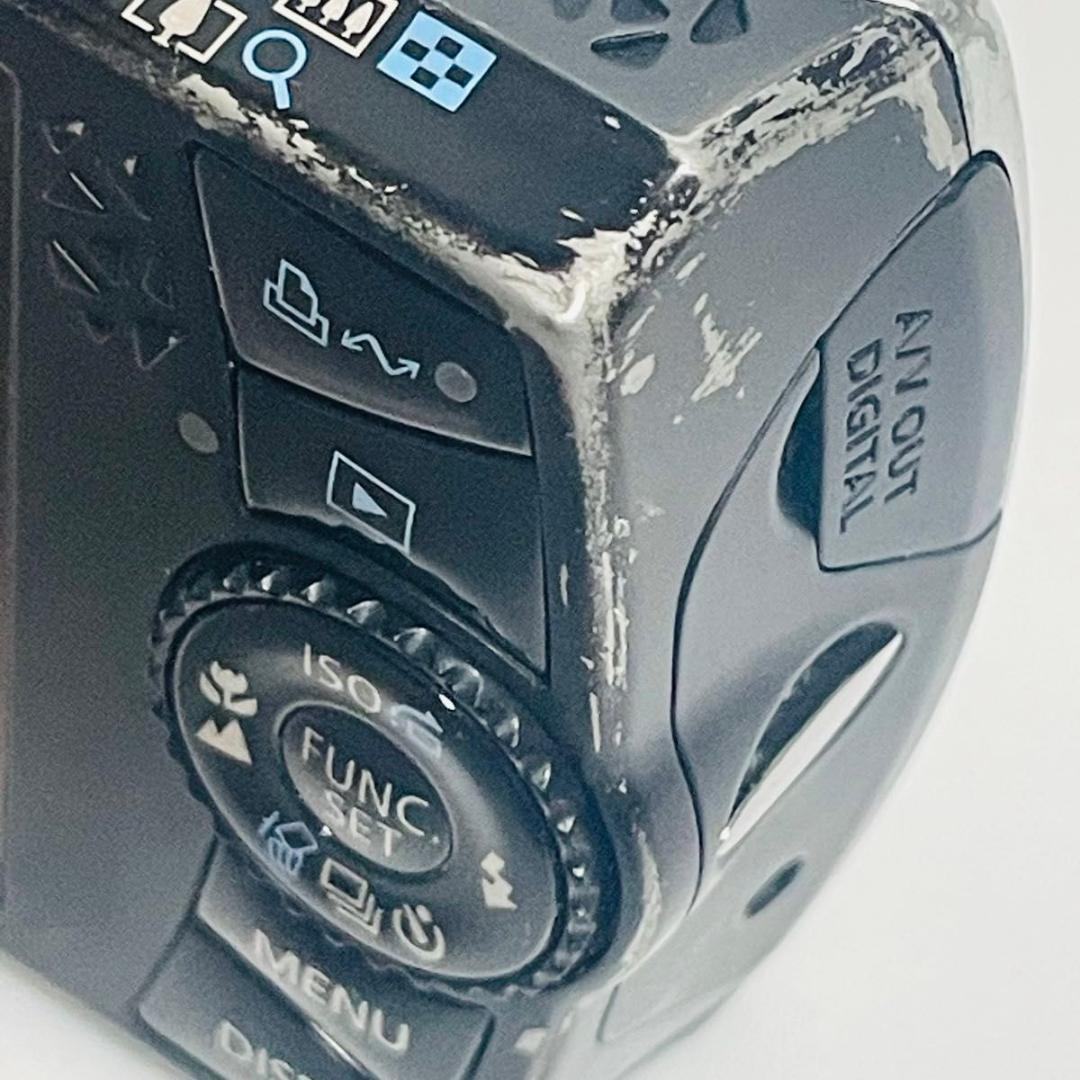 ジャンク　Canon ixy digital 920 is キャノン デジカメ