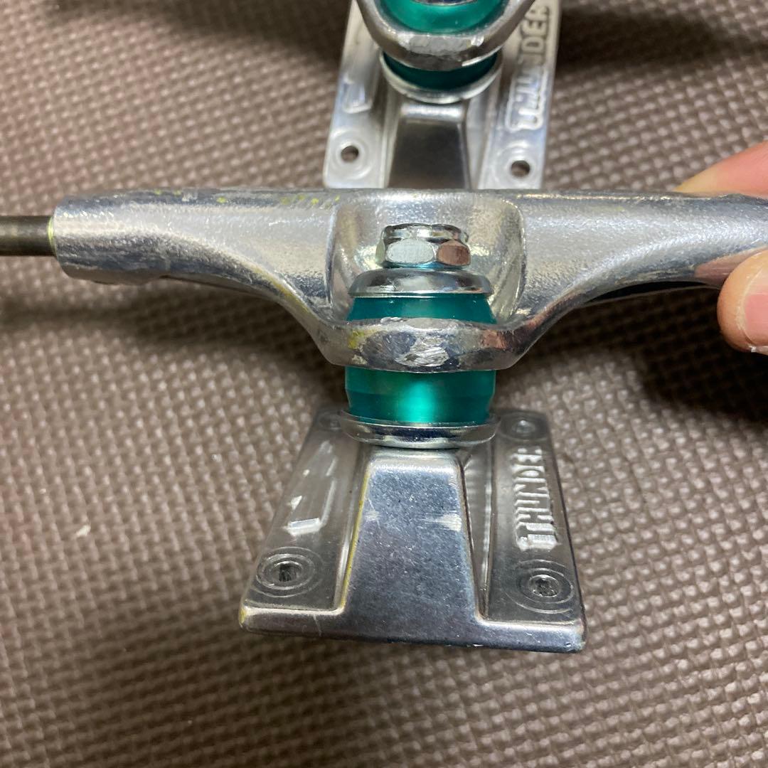 サンダートラック 147 hollow light