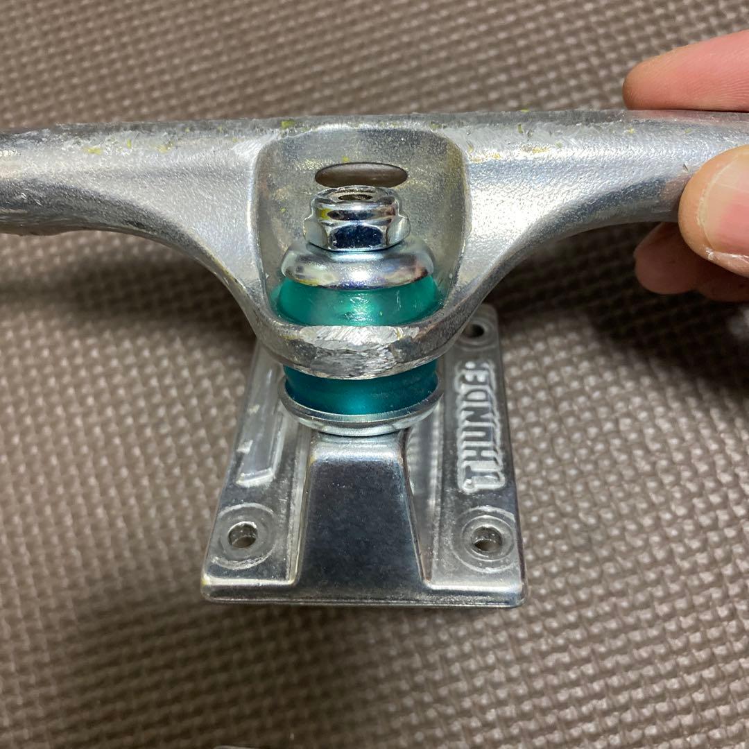 サンダートラック 147 hollow light