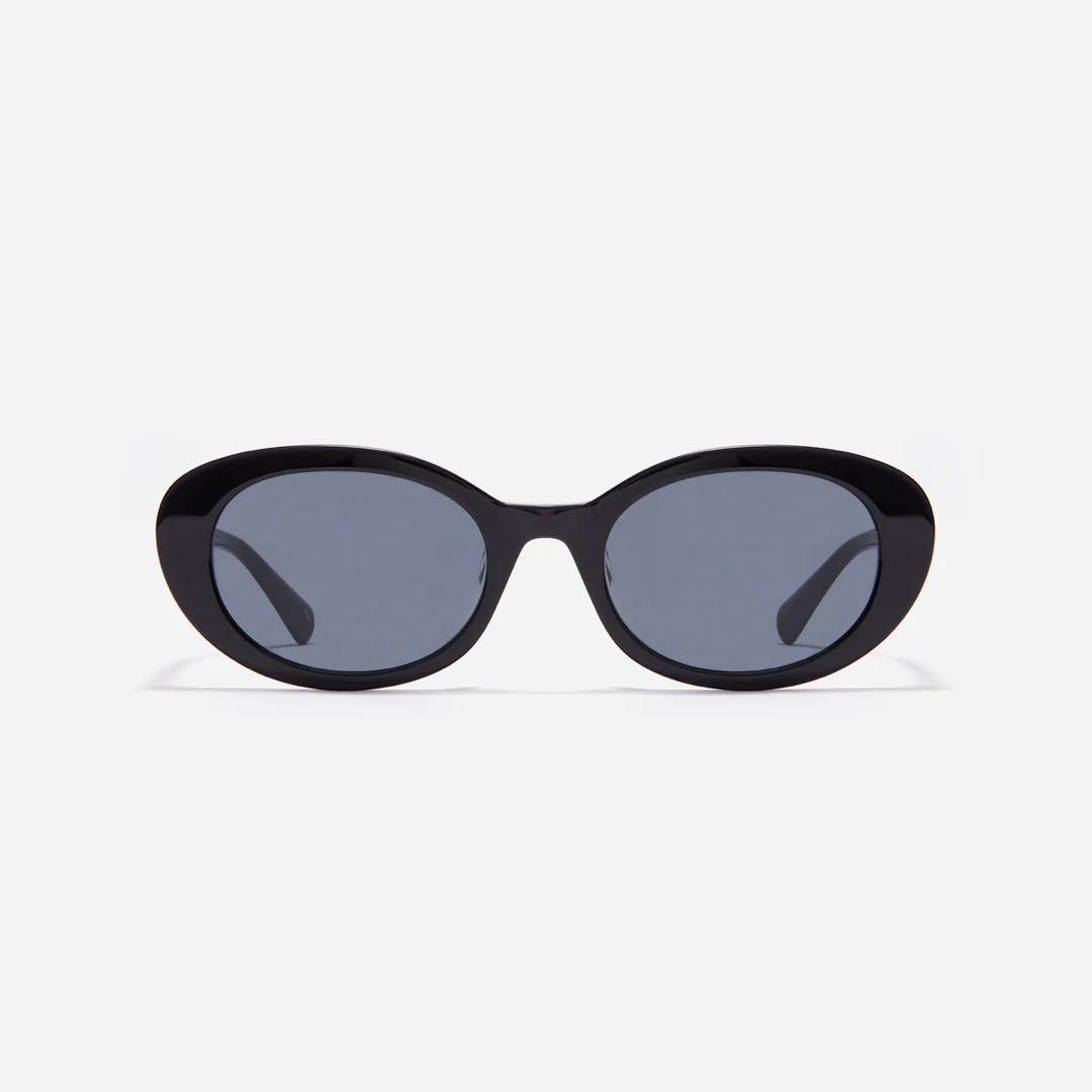 韓国大人気★サングラス CARIN KRISTEN カリン・クリステン R C1