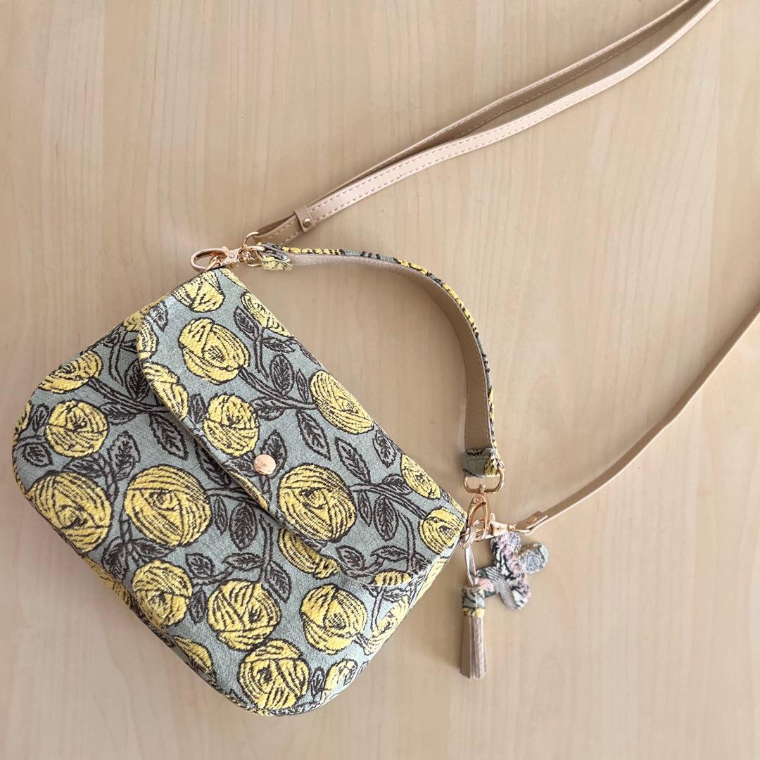 オーダー　rosy コロンとしたショルダーバッグ、ワンショルダーバッグ