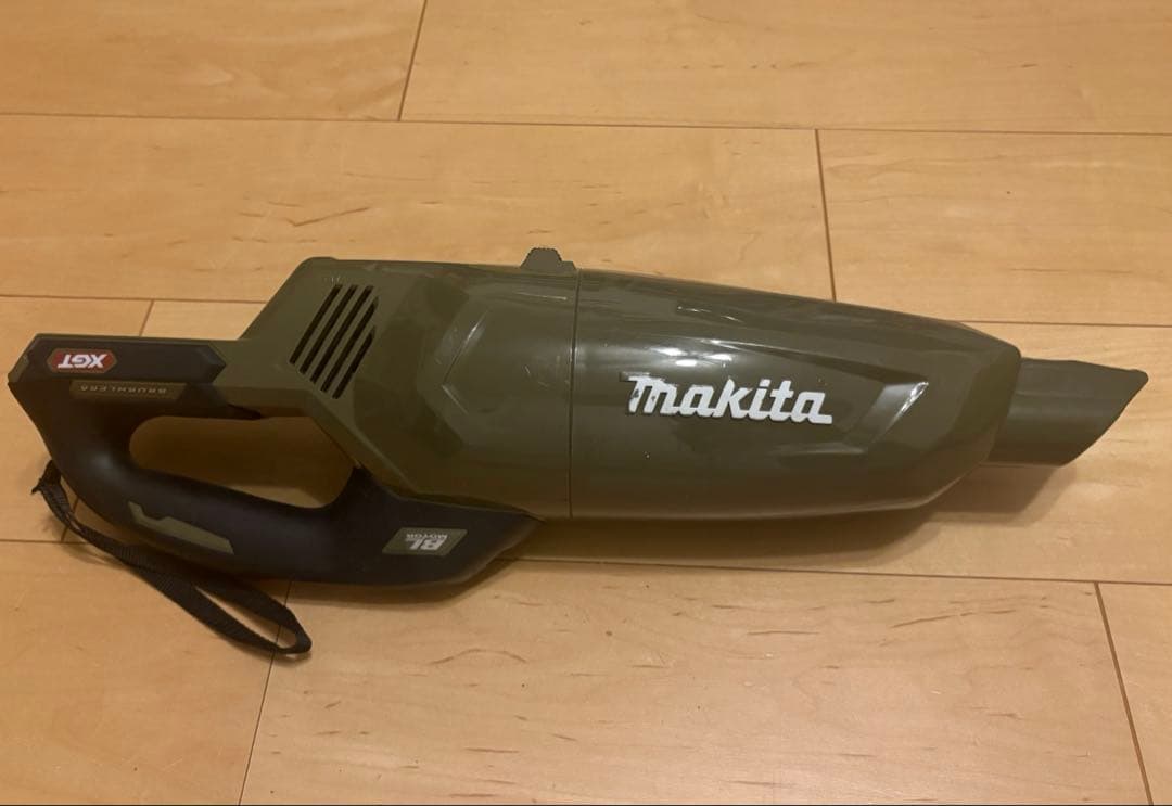 Makita マキタ 充電式クリーナー CL001G 本体のみ