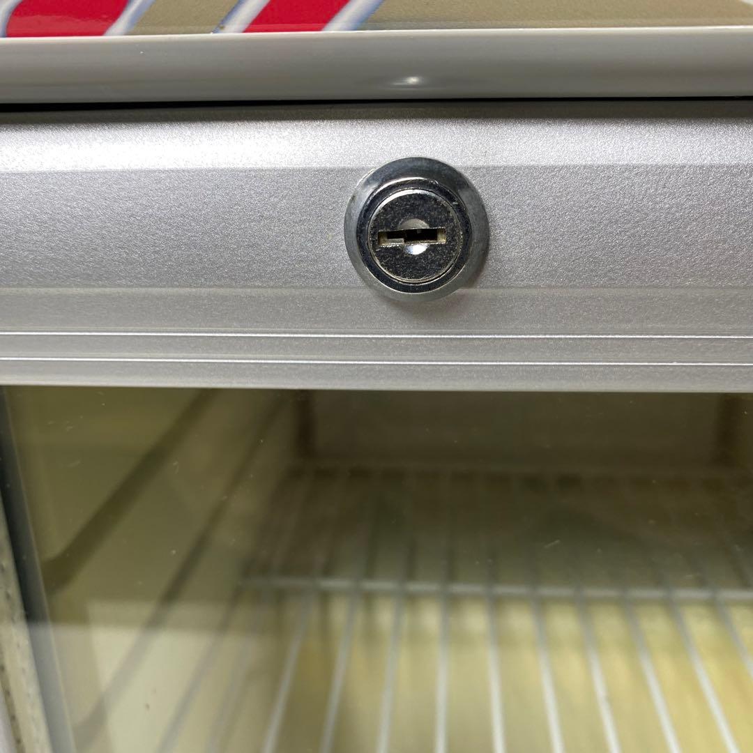 シャーク　shark エナジードリンク冷蔵庫