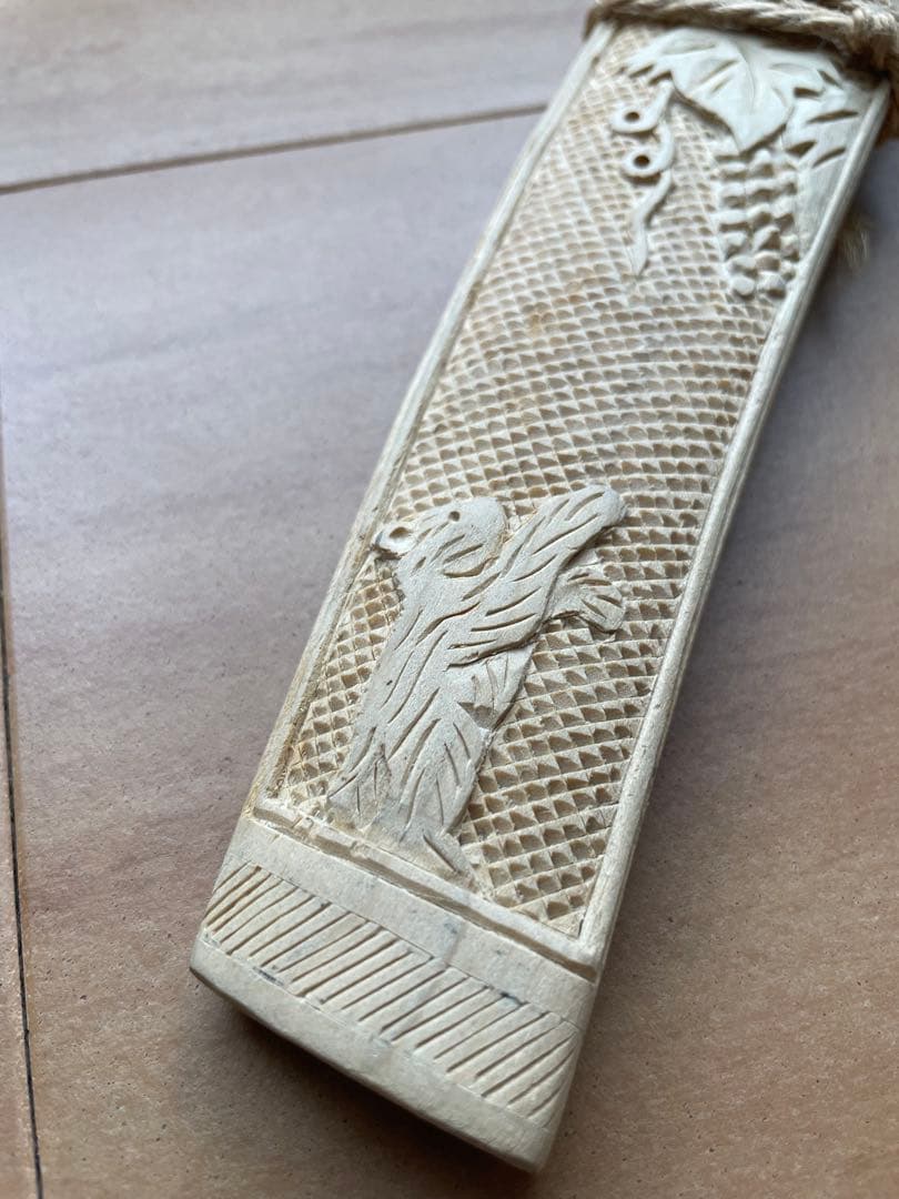 あやか【アイヌ】マキリ　レアな熊の彫刻デザイン入り