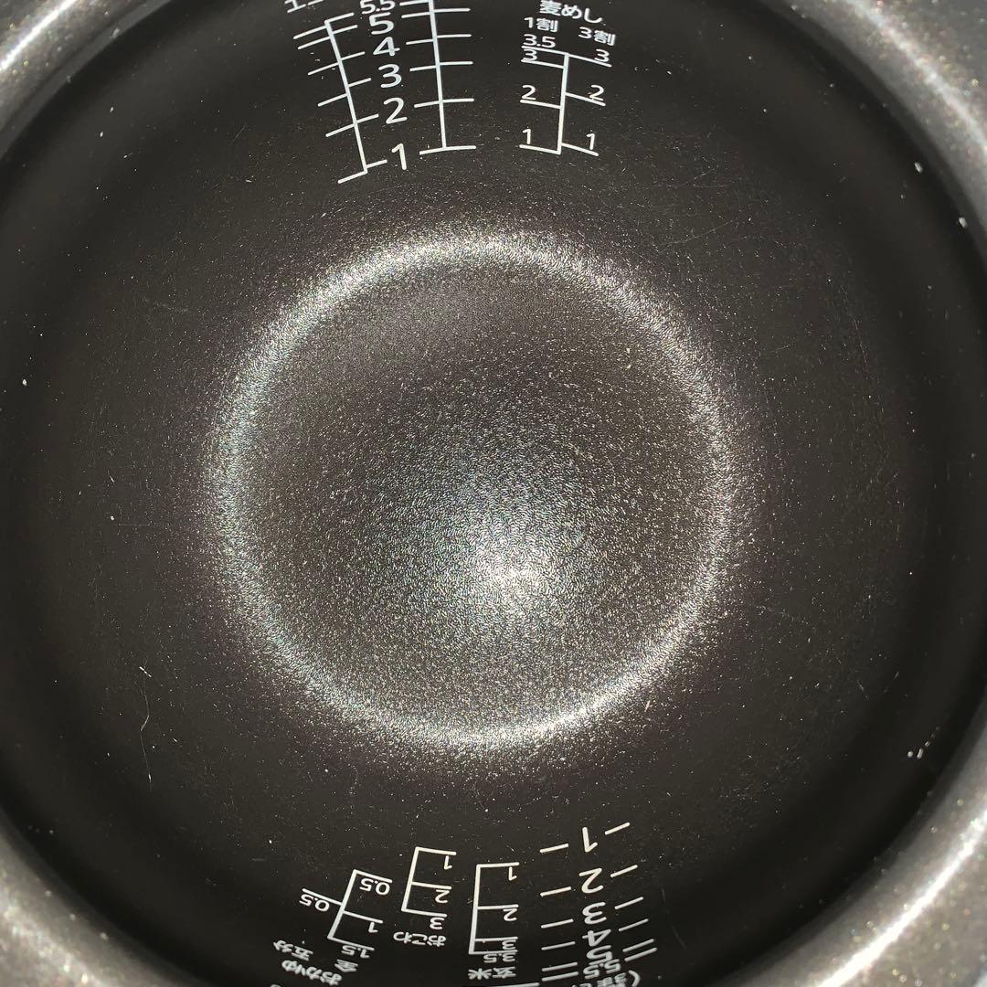 【2019年製】タイガー圧力IH炊飯ジャー　JPC-A10J 電源コード難アリ