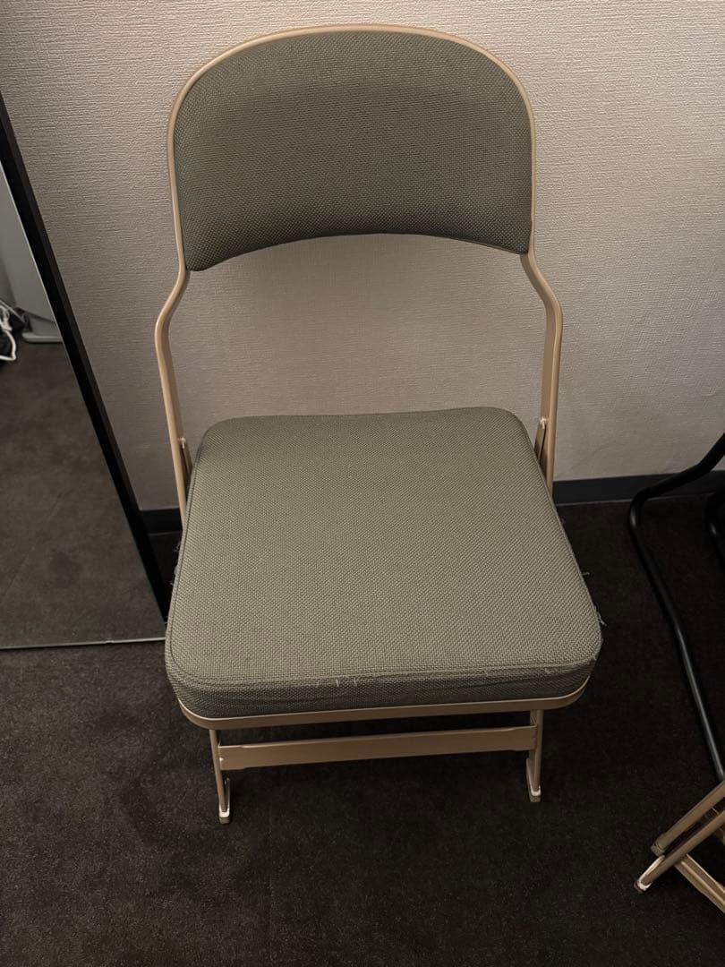 ITSU　クラリンチェア2脚