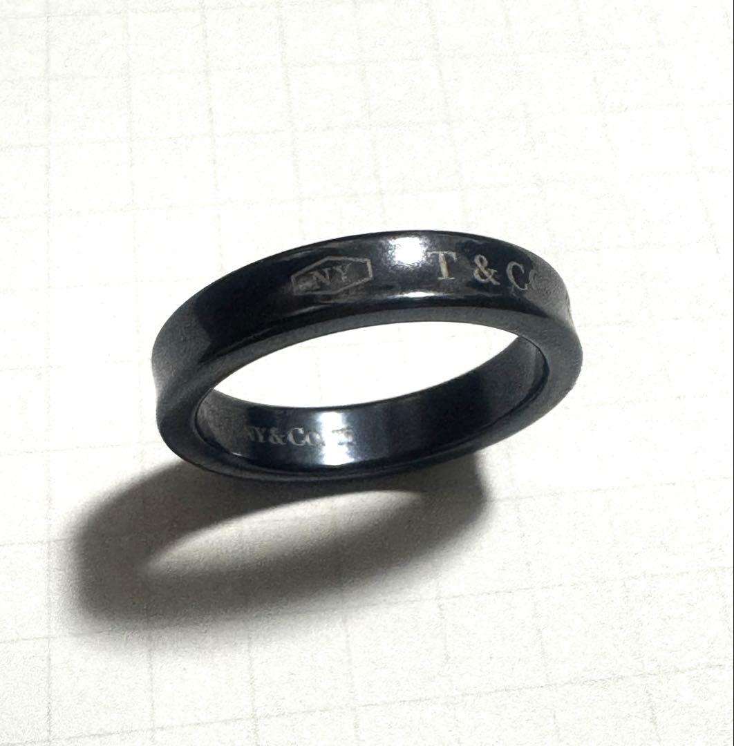 ティファニー 指輪　ナローリング 13号 メンズ ブラックチタン