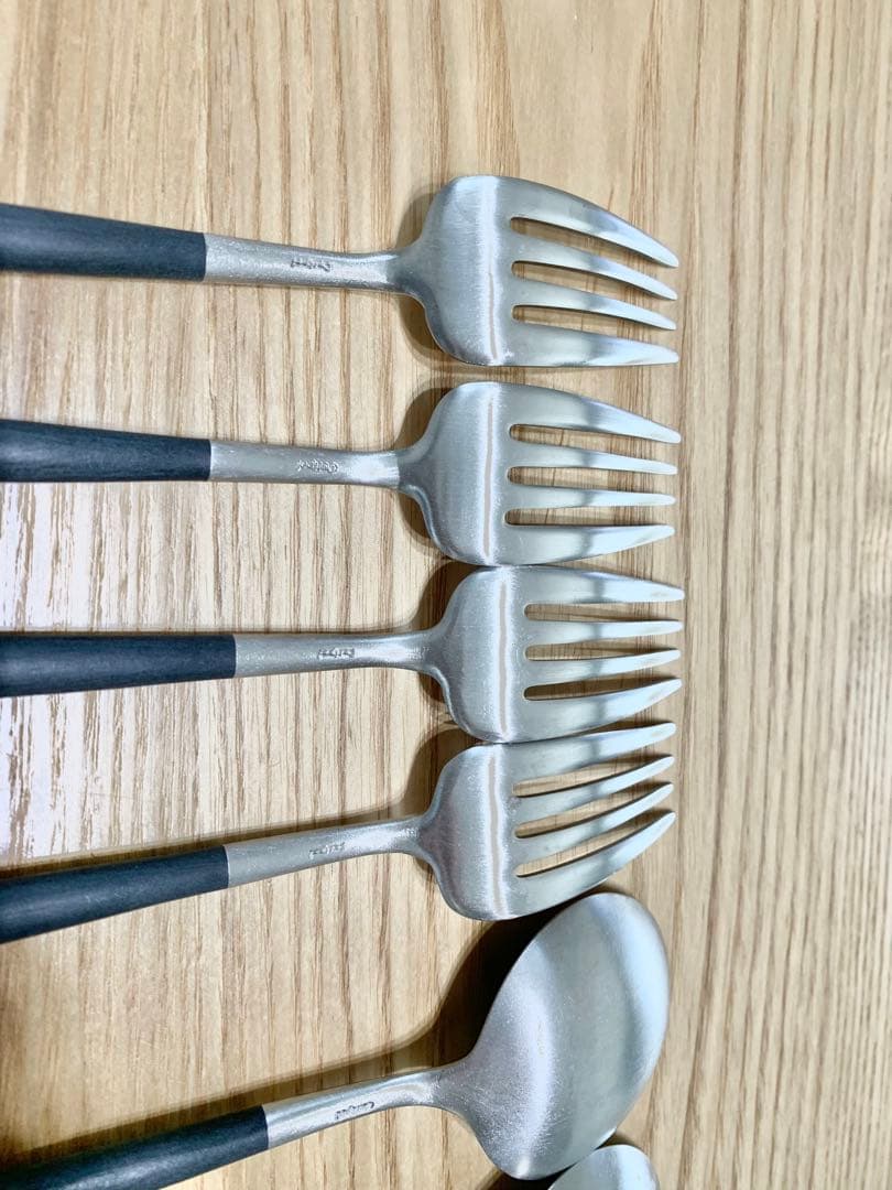 クチポール＊ゴア・ブラック＊テーブルスプーン・フォーク