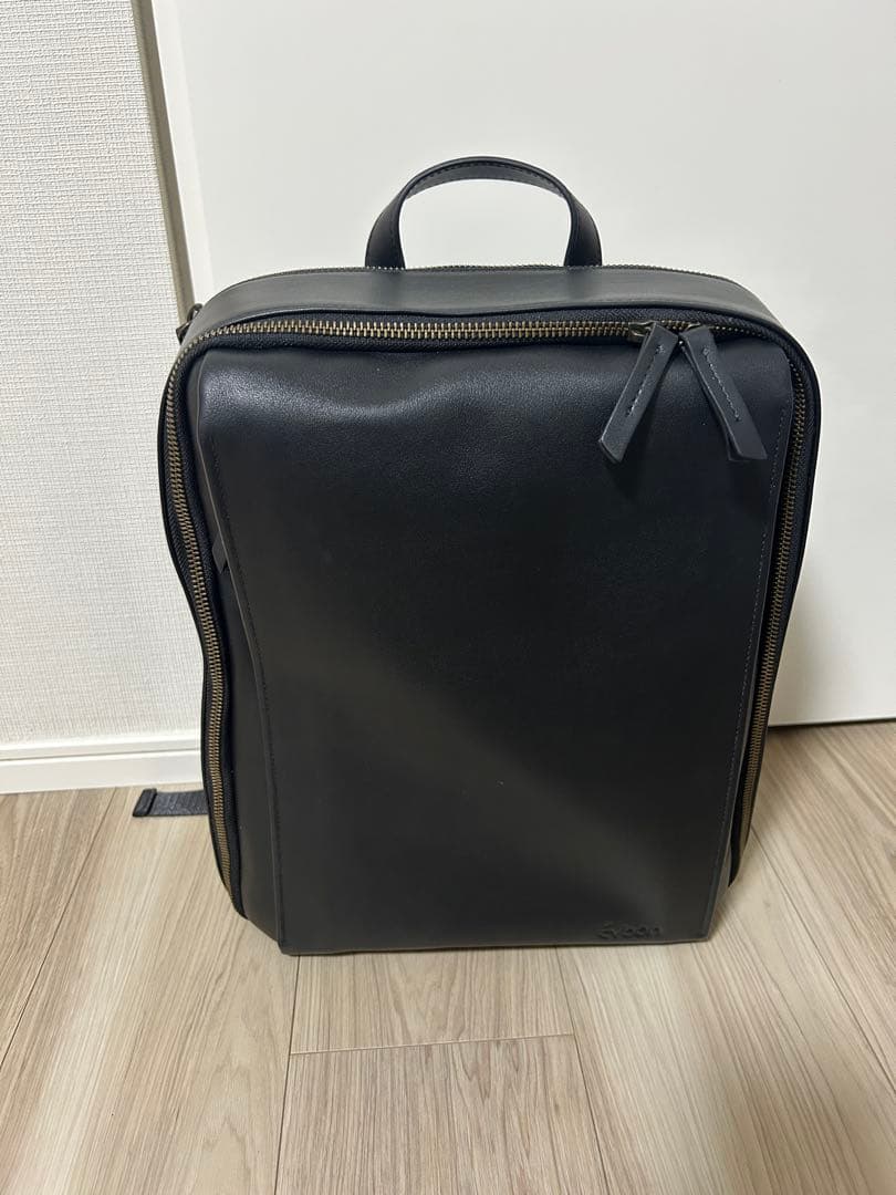 ★値下げしました★Evoon マルチビジネスリュックレザーMini容量13L