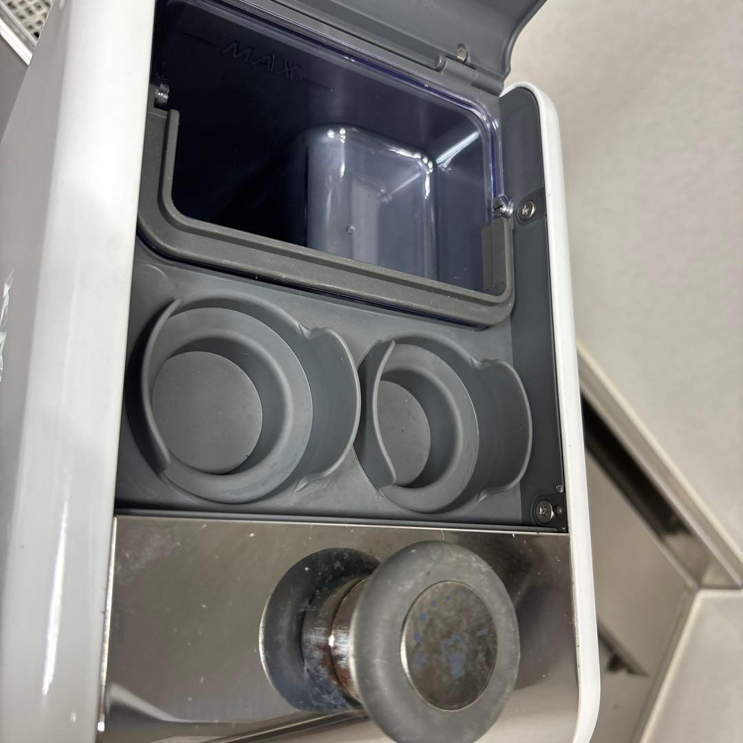 最終値下げ　デロンギエスプレッソマシン カプチーノ kmix ESO20J-WH