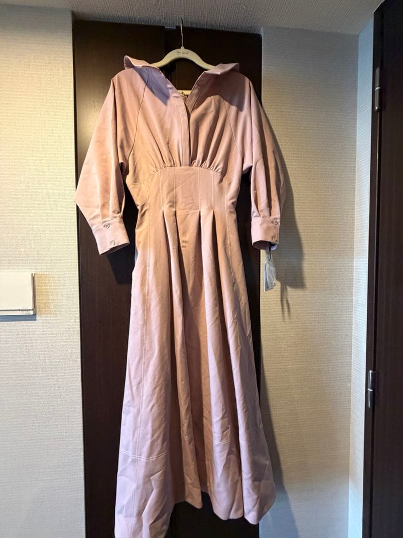 【新品未使用】Herlipto Montecristo Long Dress