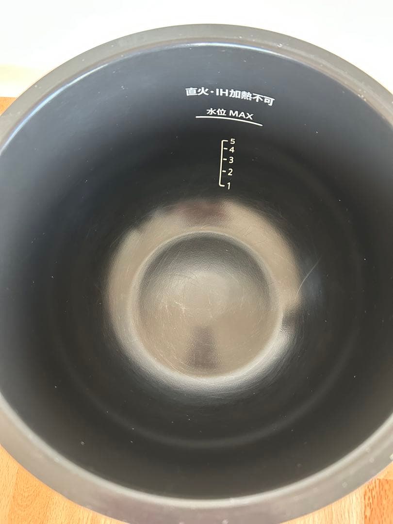 SHARP HEALSIO ホットクック　KN-HW24G-W 2022年製