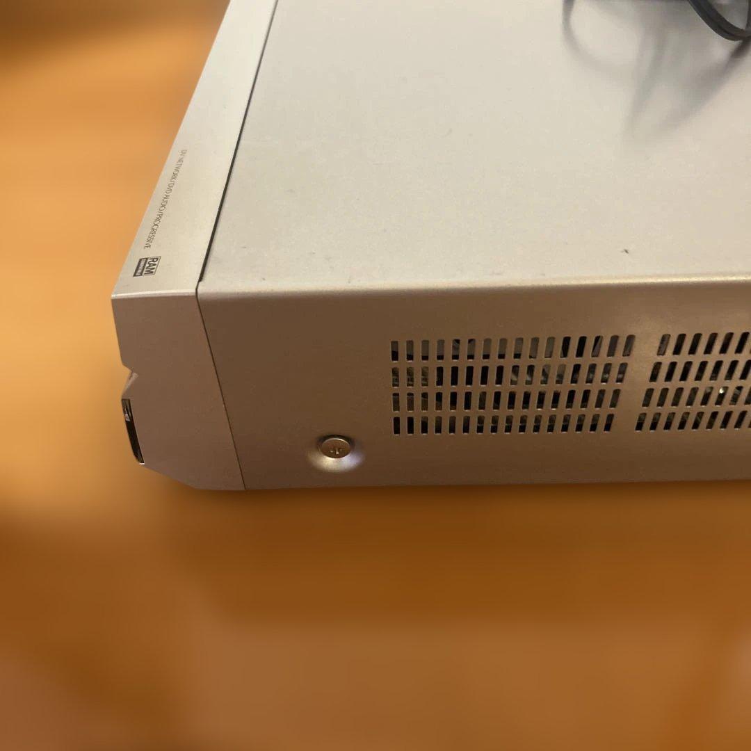 Panasonic VHS一体型DVDレコーダーDIGA DMR-EH73V