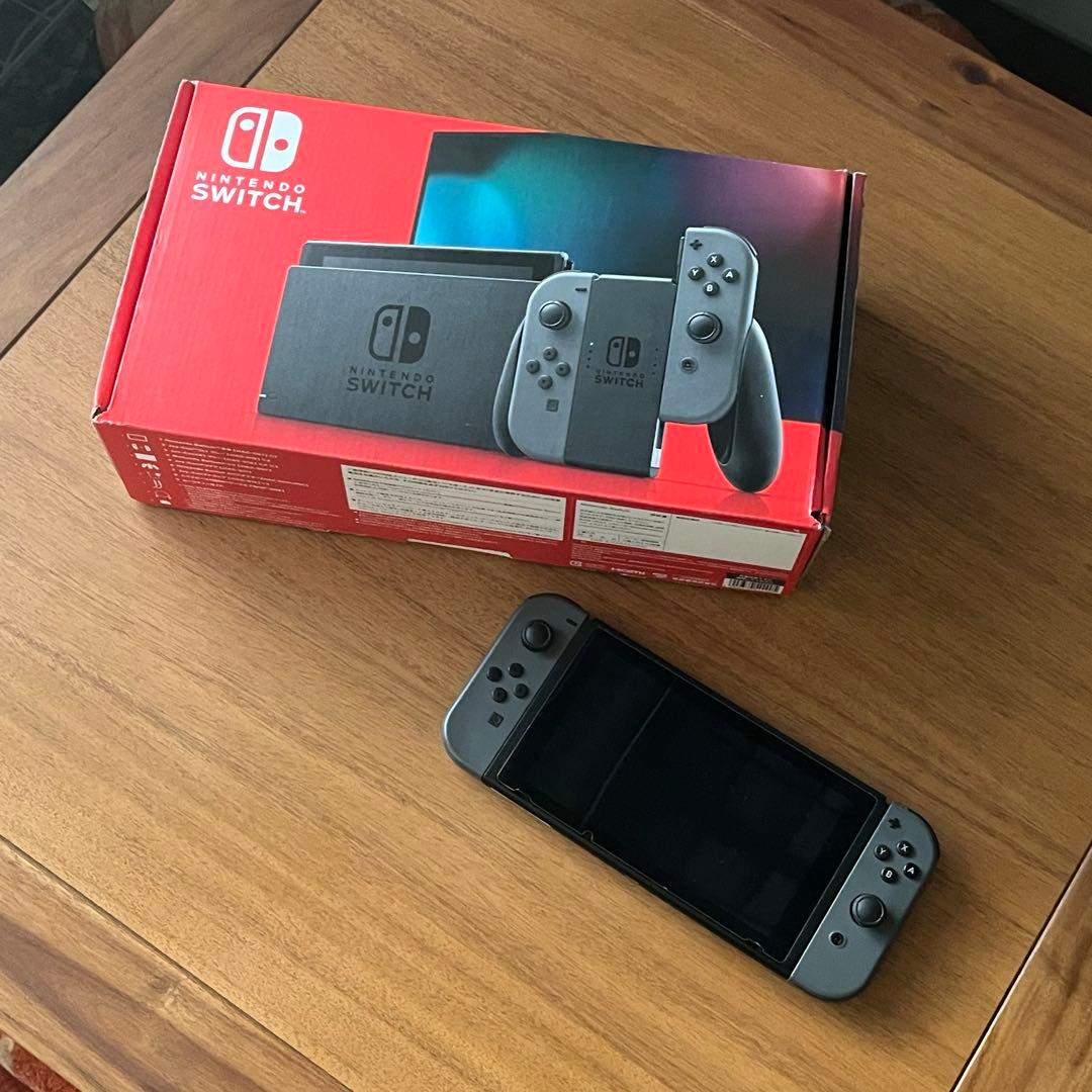 任天堂ニンテンドースイッチ 完動品 バッテリー強化版 グレー 2021年製