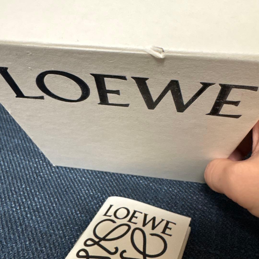 【美品】LOEWE アナグラムビジネスカードホルダー