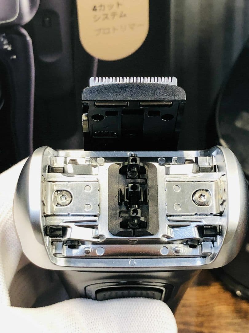 【美品】Braun S8 8563cc メンズ電気シェーバー ブラウンシリーズ8