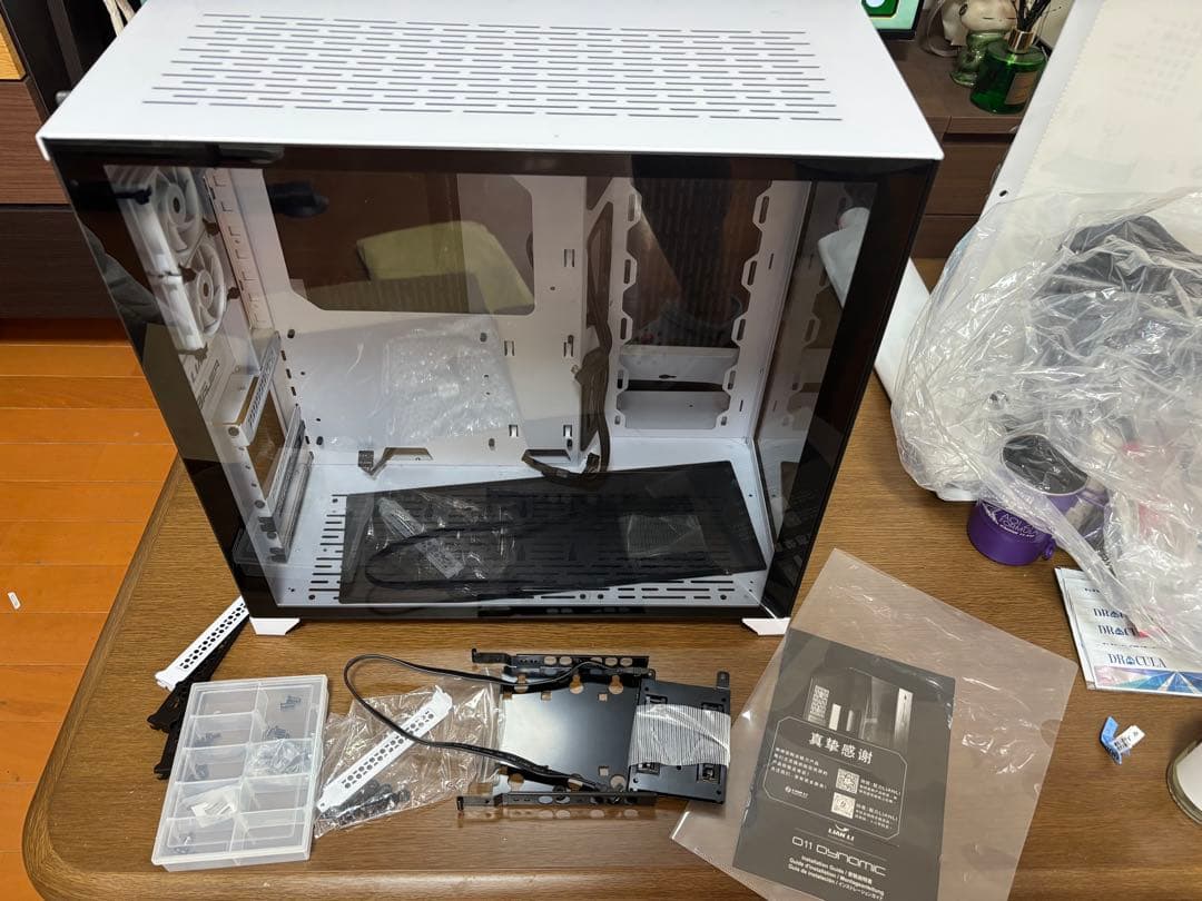 SUPER FLOWER SF-1600F電源ユニット O11 dynamic