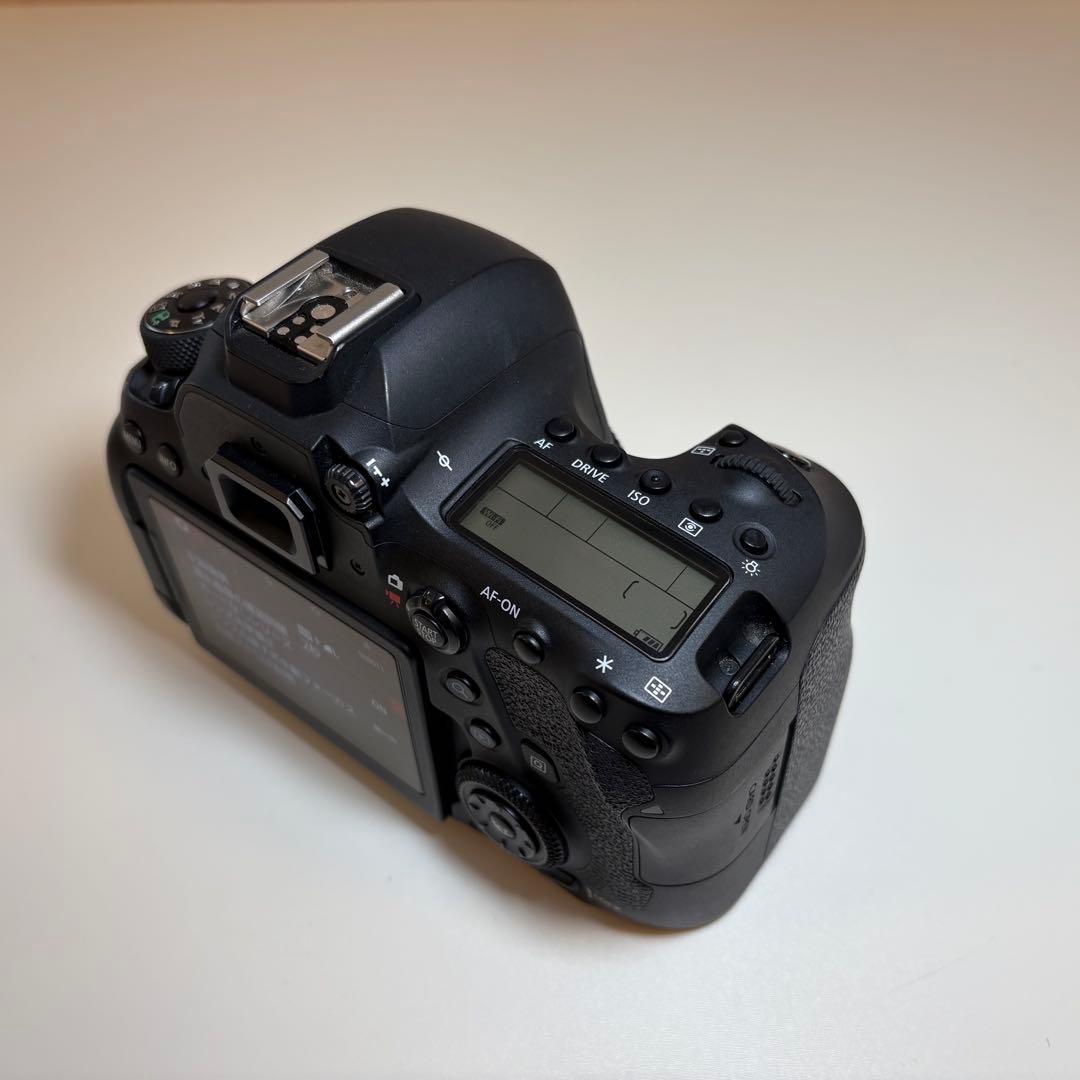 Canon EOS 6D MarkⅡ ボディ