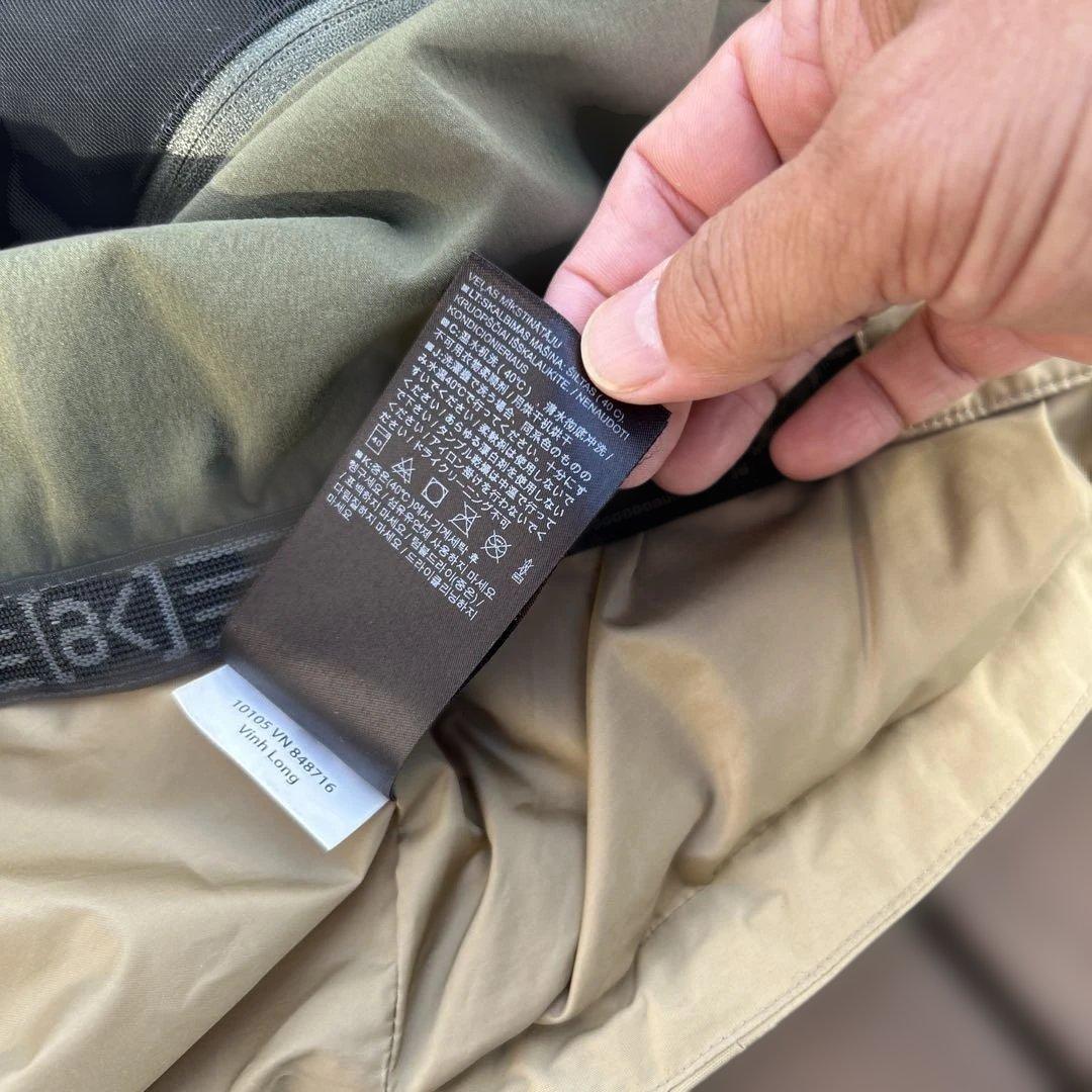 バートン[AK] 47 GORE-TEX フード付きジャケット