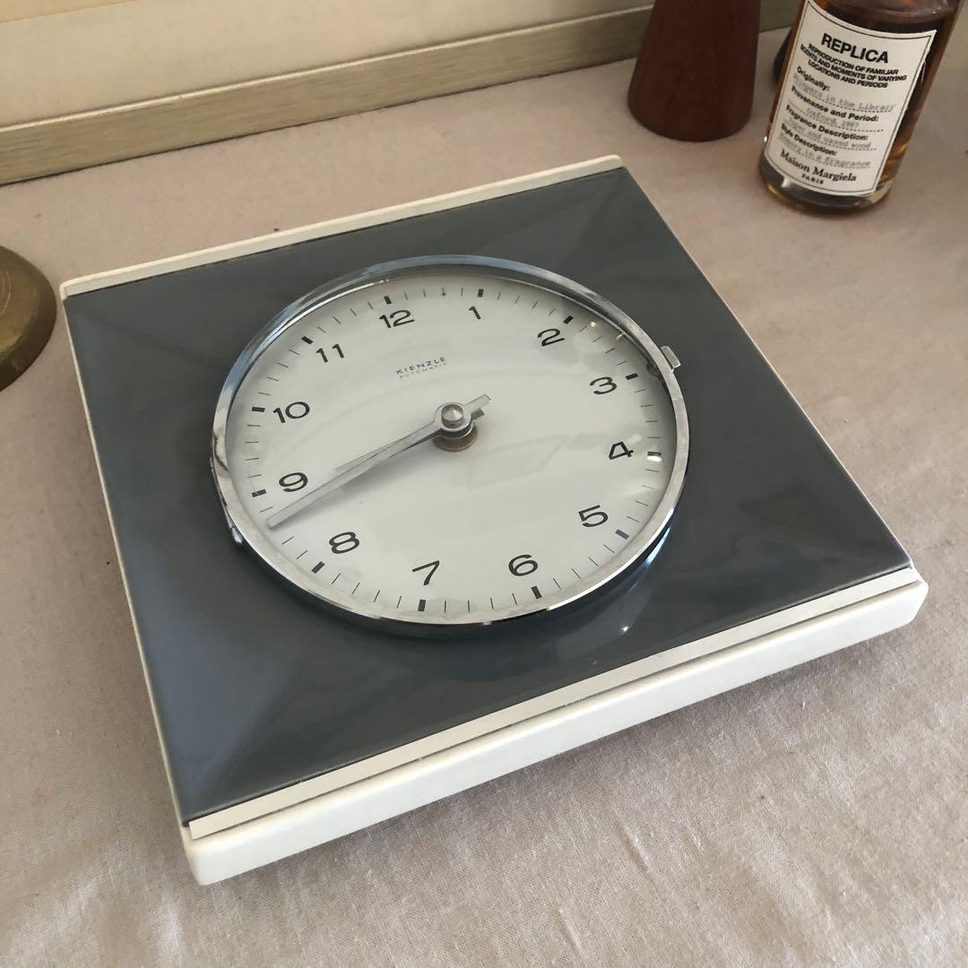 レア　ドイツ　KIENZLE キエンツレ　陶器の掛け時計　アンティーク