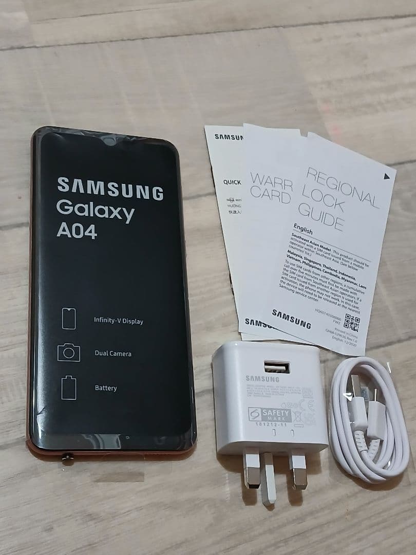 Samsung Galaxy A04 SIM フリー