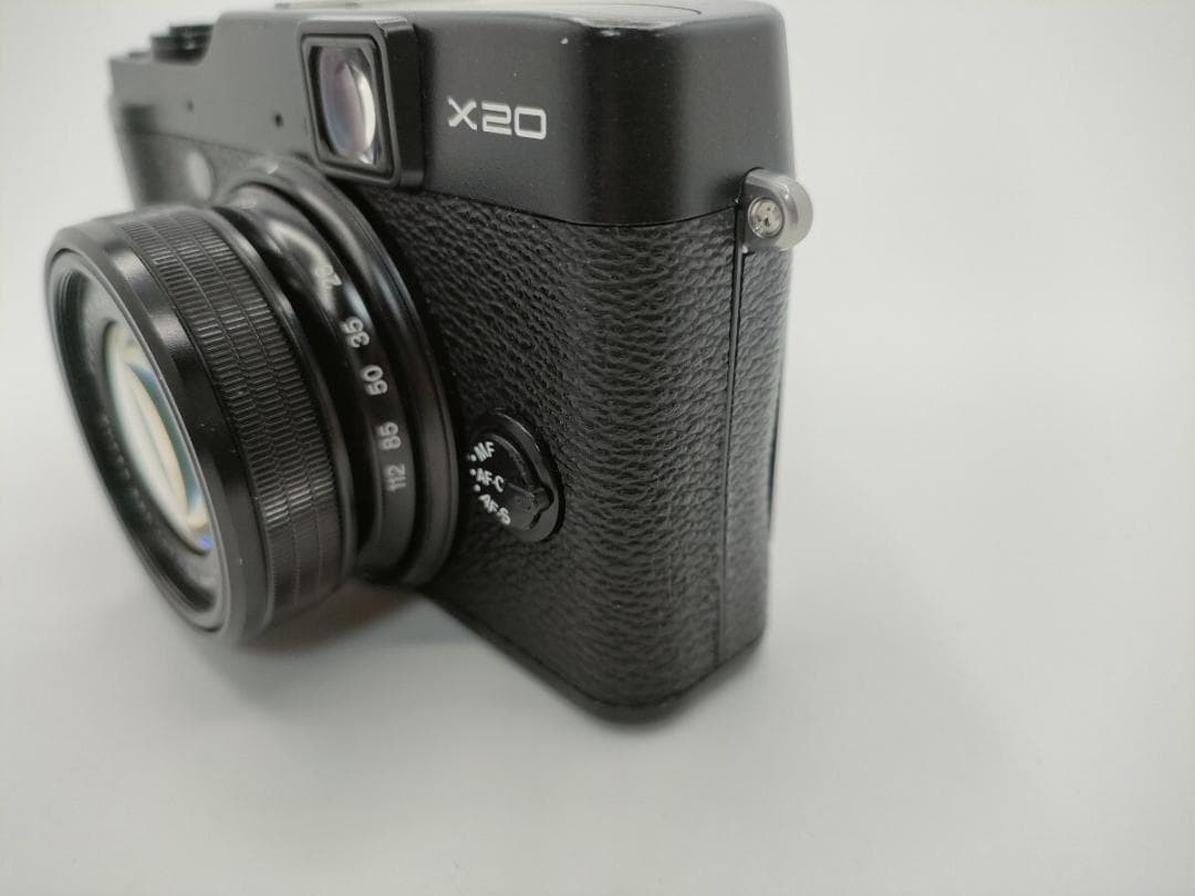 FUJIFILM コンパクトデジタルカメラ X20 ブラック（ジャンク品）
