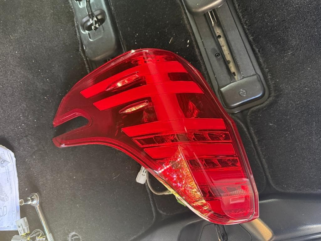 【ikensyoko専用】アルファード 30 後期 ヴァレンティ ジュエル