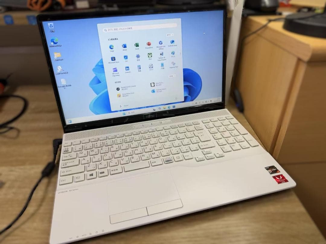美品 富士通 Ryzen7 16GB SSD+HDD Office2021