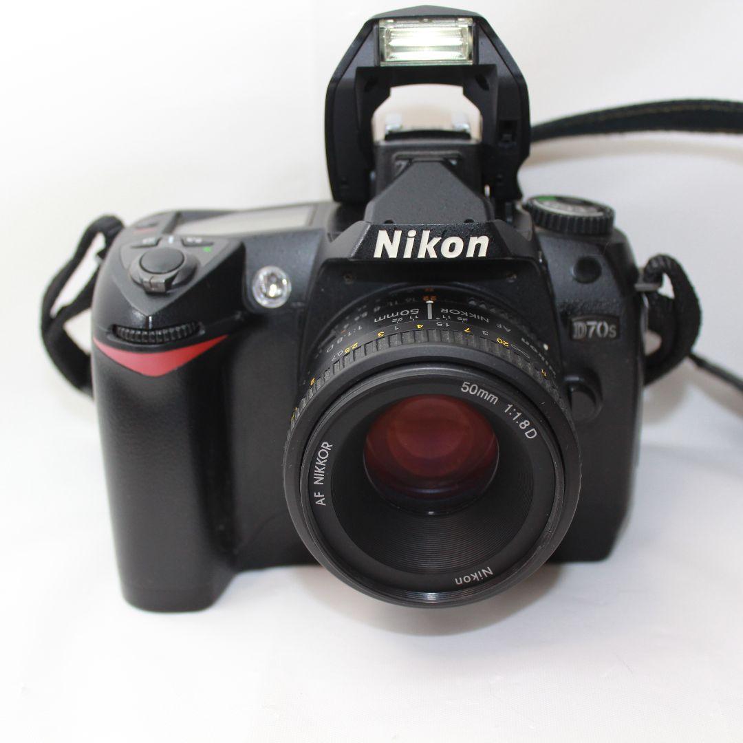 ✨匿名配送✨Nikon D70s ボディ 50mm単焦点レンズ セット