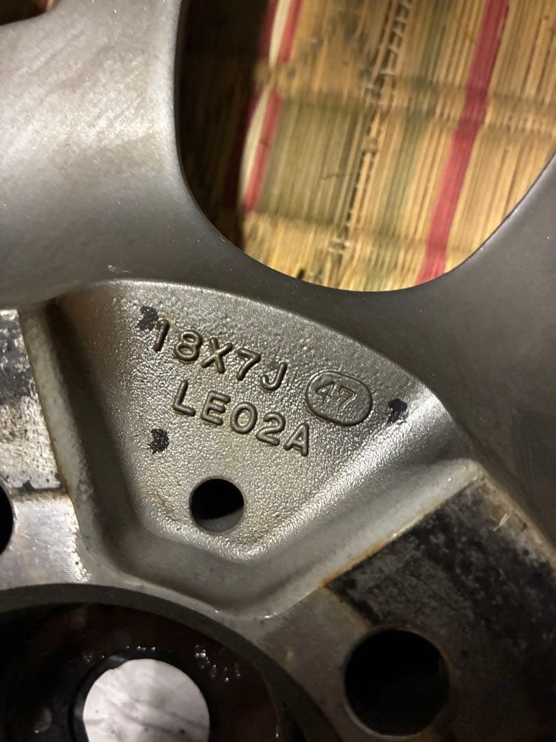 18インチ シルバーホイール 5本スポーク