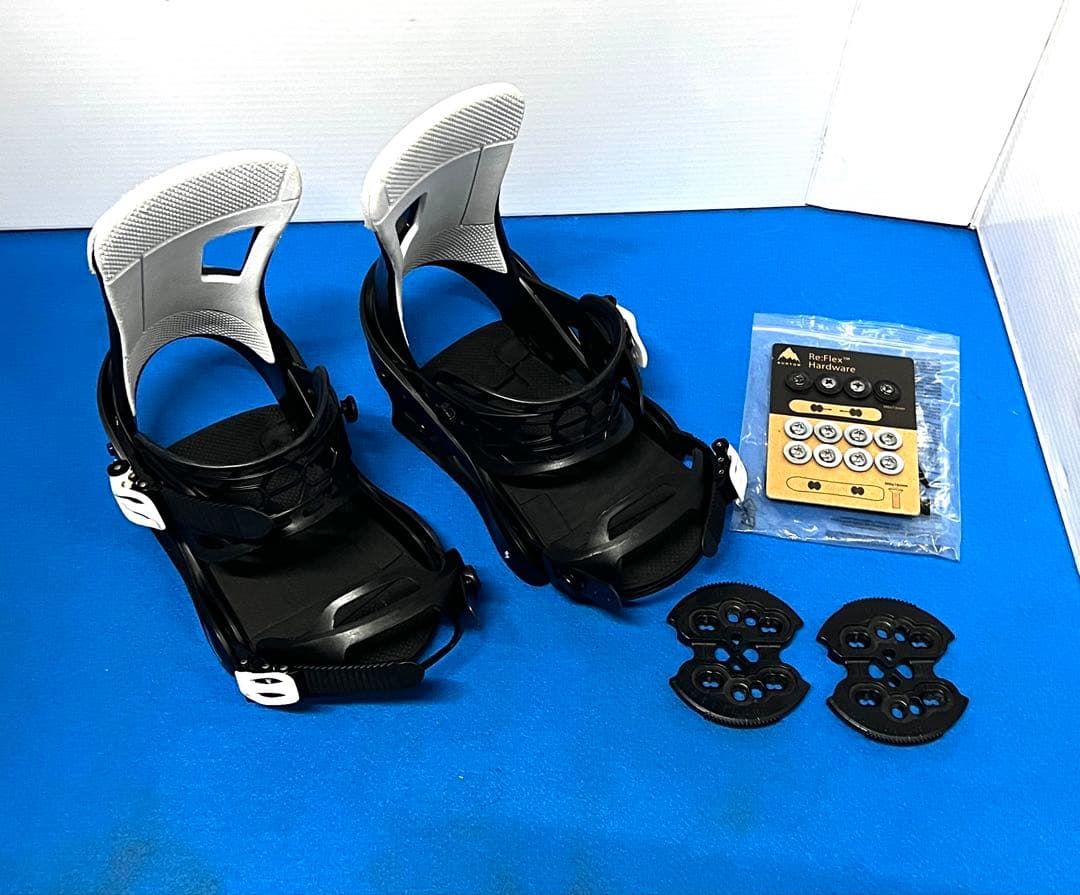 Burton Free Style 22-23 Re-flex M ブラック