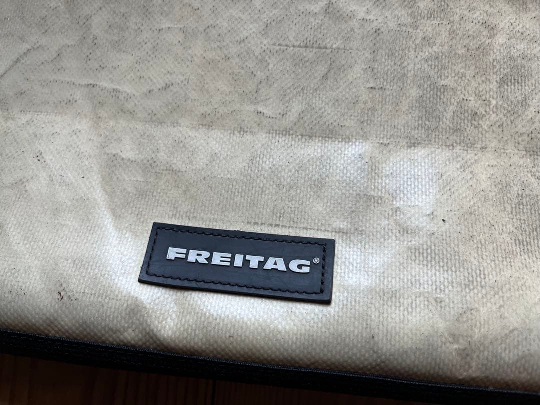 ば*ー様 【廃盤】FREITAG PCケース　13〜15インチ