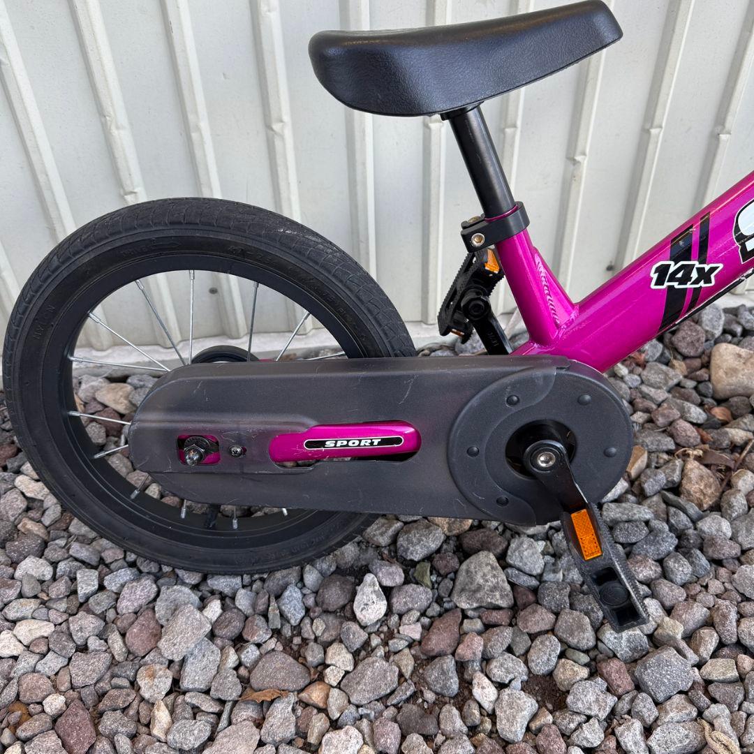 動作良好♪ STRIDER キッズバイク フューシャピンク ストライダー14X