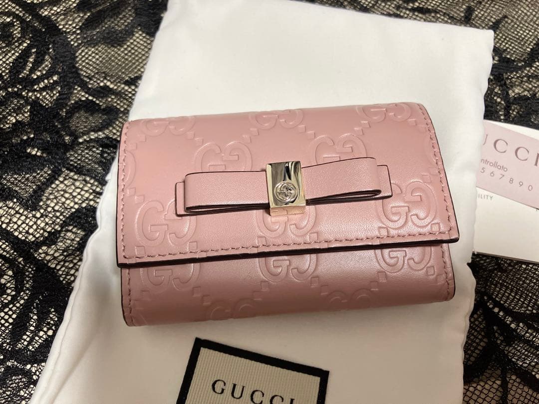GUCCI GGパターン ピンクレザーキーケース