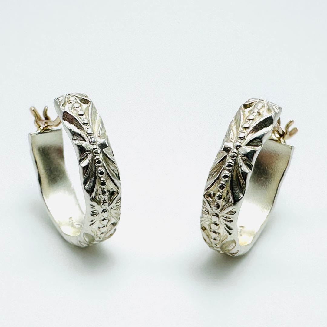 現行品　agete シルバーピアス（S） フープ　シルバー　K10