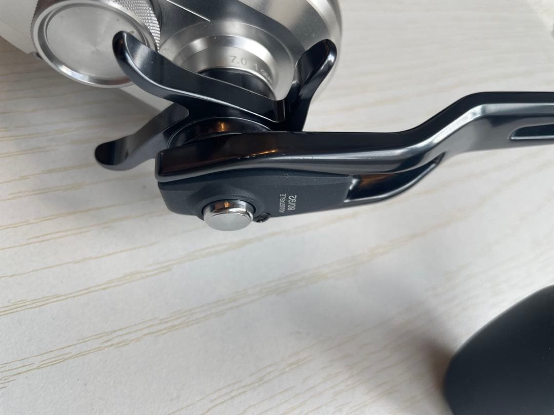 【値下げ】シマノ　21オシアジガー2000NRXG