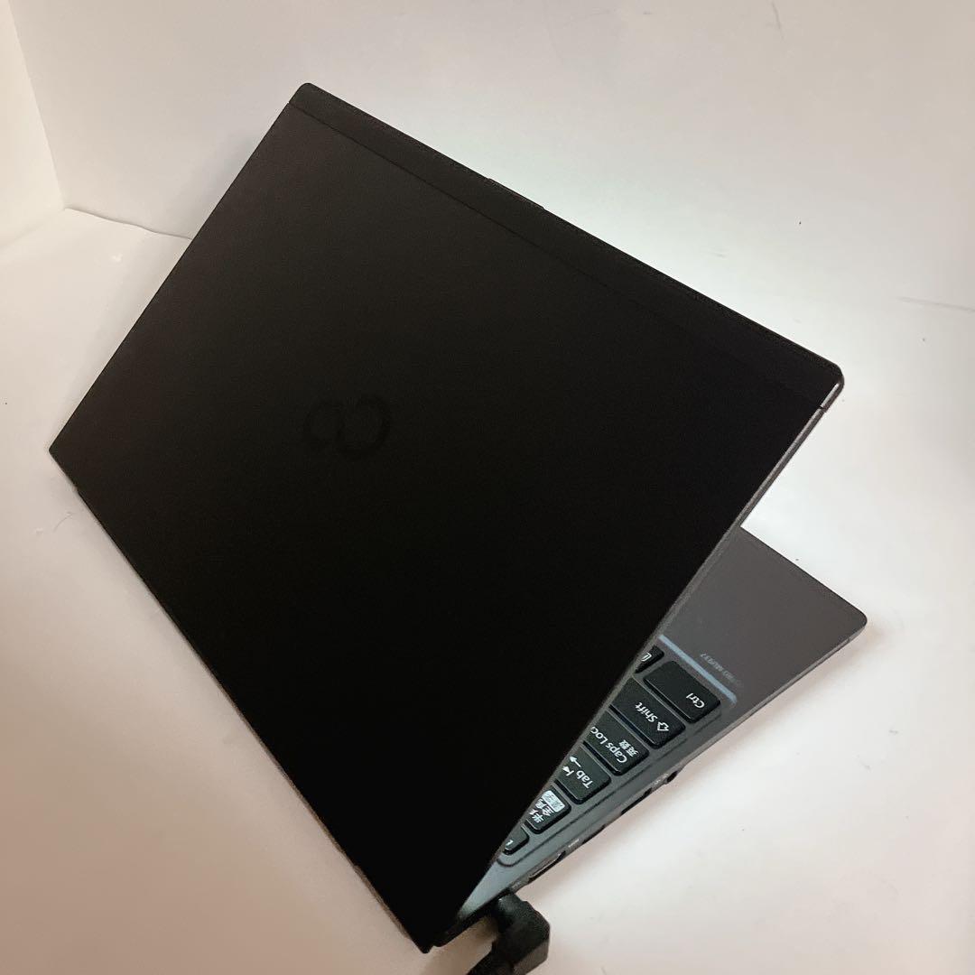 富士通 MU937 Win11　超軽量 サクサクSSD 13.3インチ ノート