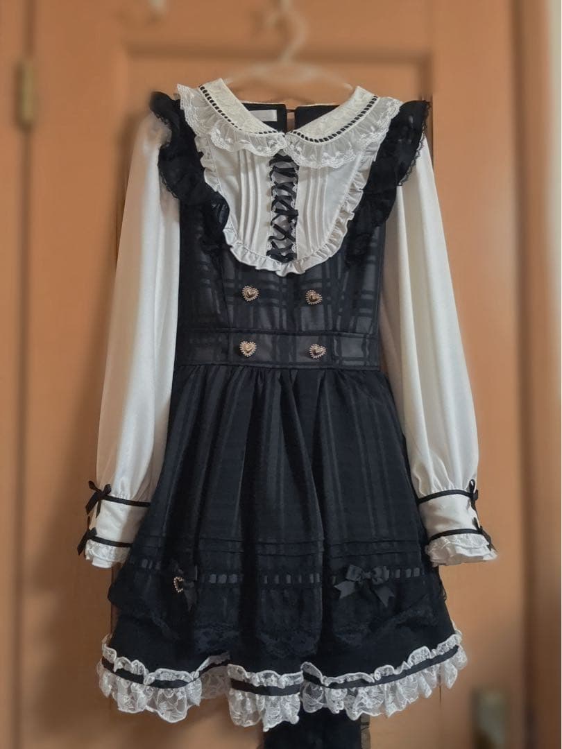 リズリサ シアーチェックエプロンフリルワンピース ブラック