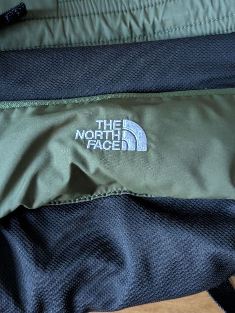 THE NORTH FACE　抱っこ紐　オリーブグリーン