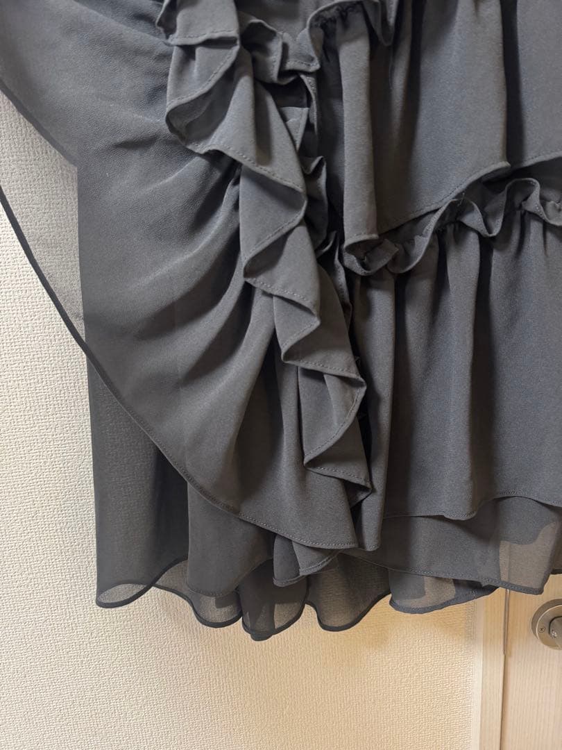 ◆新品未使用タグ付き◆【ELENDEEK】シフォンティアードスカート　グレー