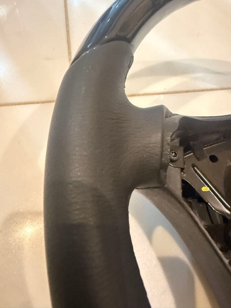 メルセデスベンツ　ステアリング　W210、W211？