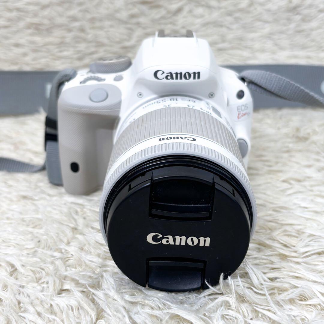 【極美品】キャノン EOSKISS X7 ダブルレンズキット ホワイト 白