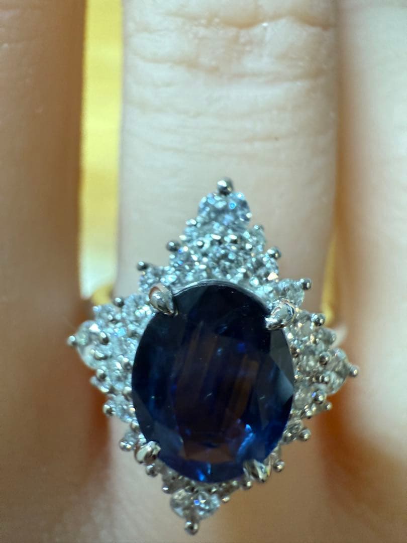 限界突破超特価❣️PTコ-ンフラワーブルーサファイアダイア入りリング 2ctup