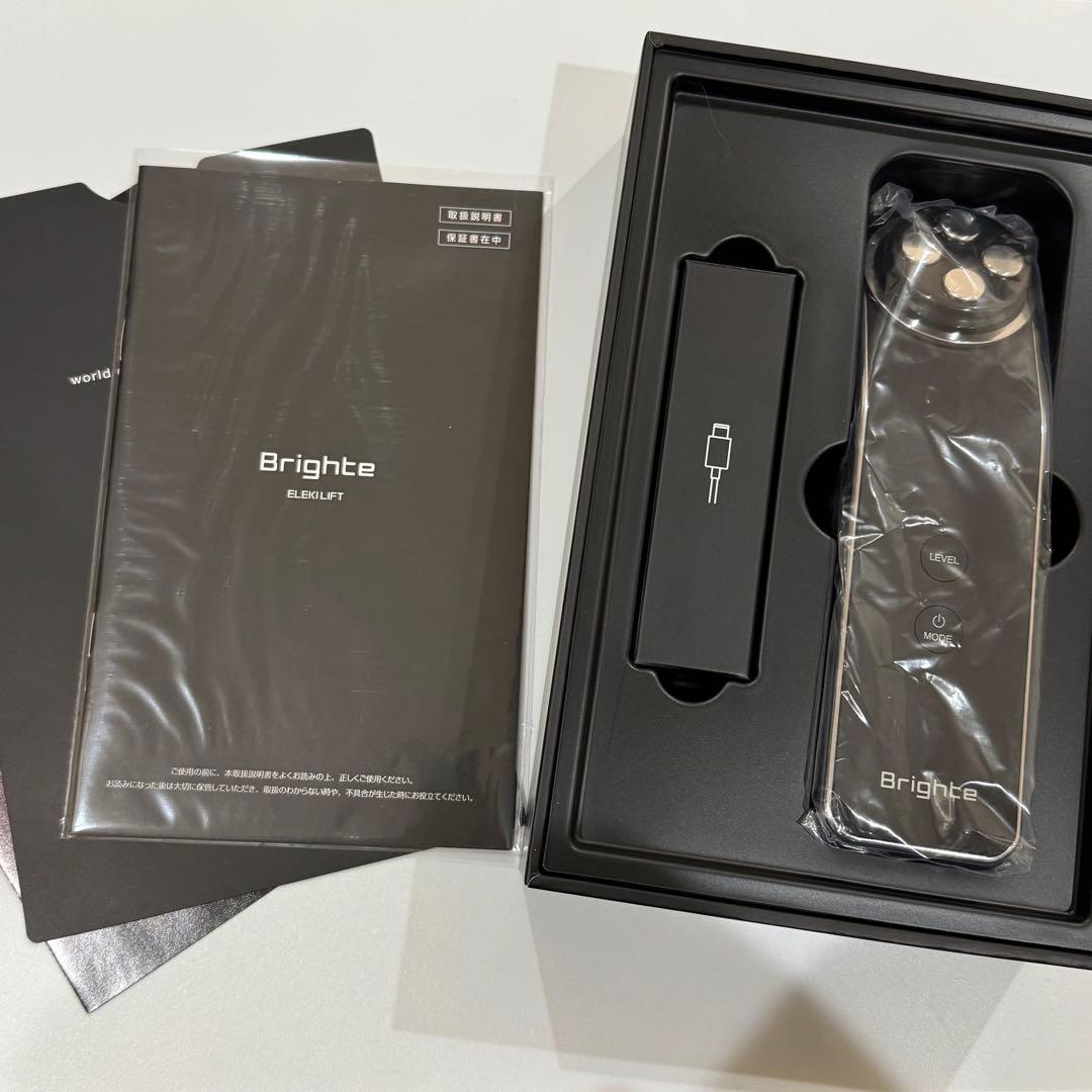 bright ELEKI LIFT 美顔器